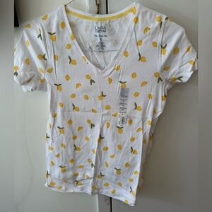 Croft & Barrow White Lemons Vneck Shirt Cotton Classic